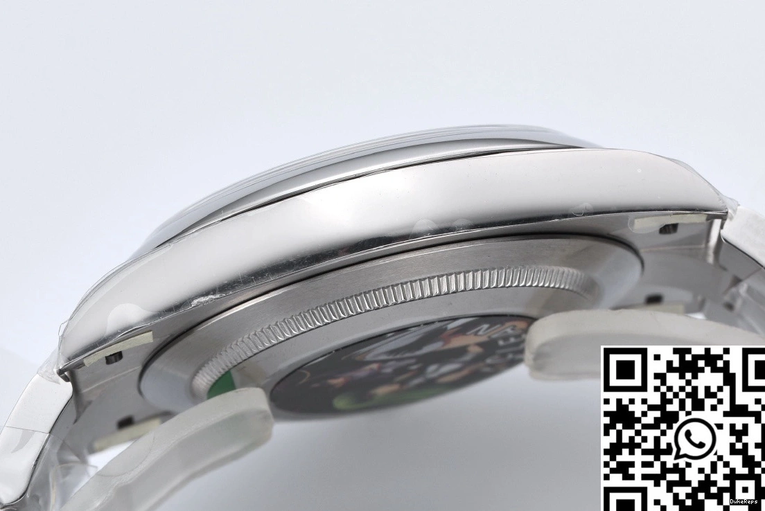 Factory Perpetual Black Rolex 41MM Clean Oyster Dial M124300-0002 0415